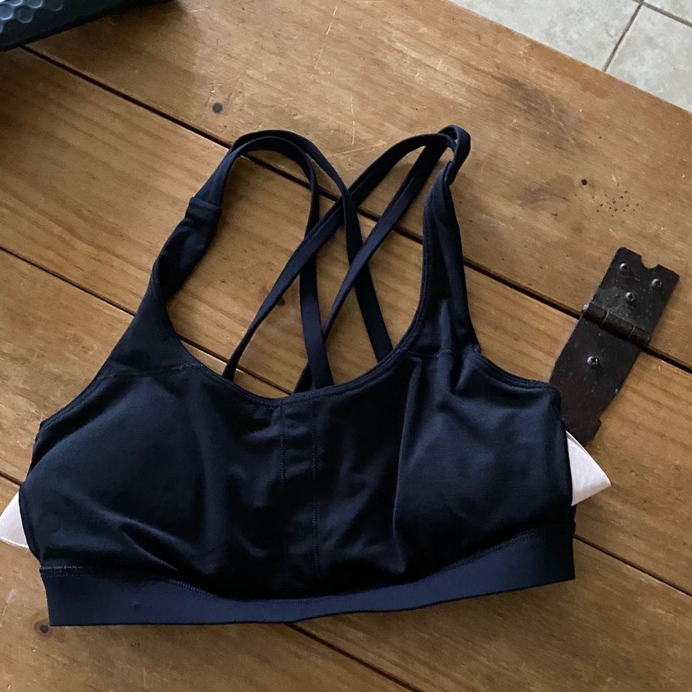 UA Collab - Lululemon Energy Bra - Picture 7 of 8